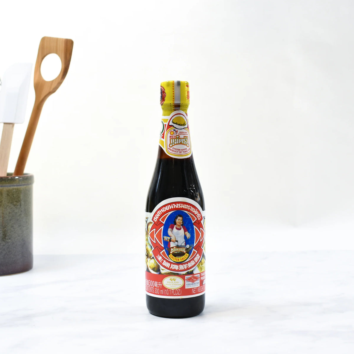 MAEKRUA BRAND OYSTER FLAVOURED SAUCE [ 334.8G ]